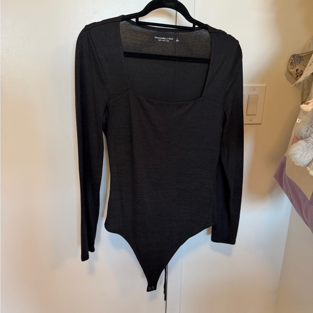 Abercrombie & Fitch Black Square-Neck Long Sleeve Bodysuit - Picture 1 of 2